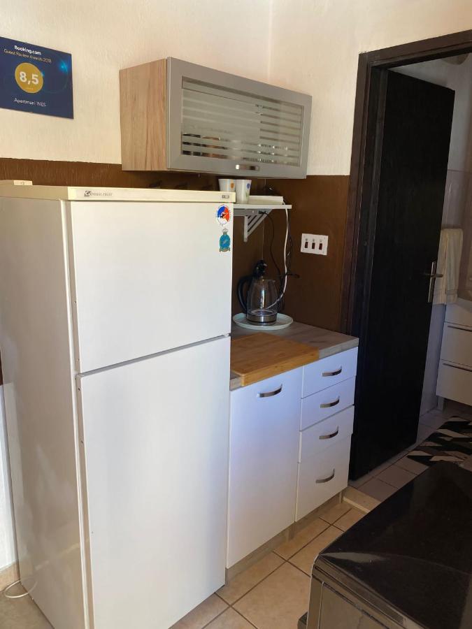 Apartmani Ines มารีนา ภายนอก รูปภาพ
