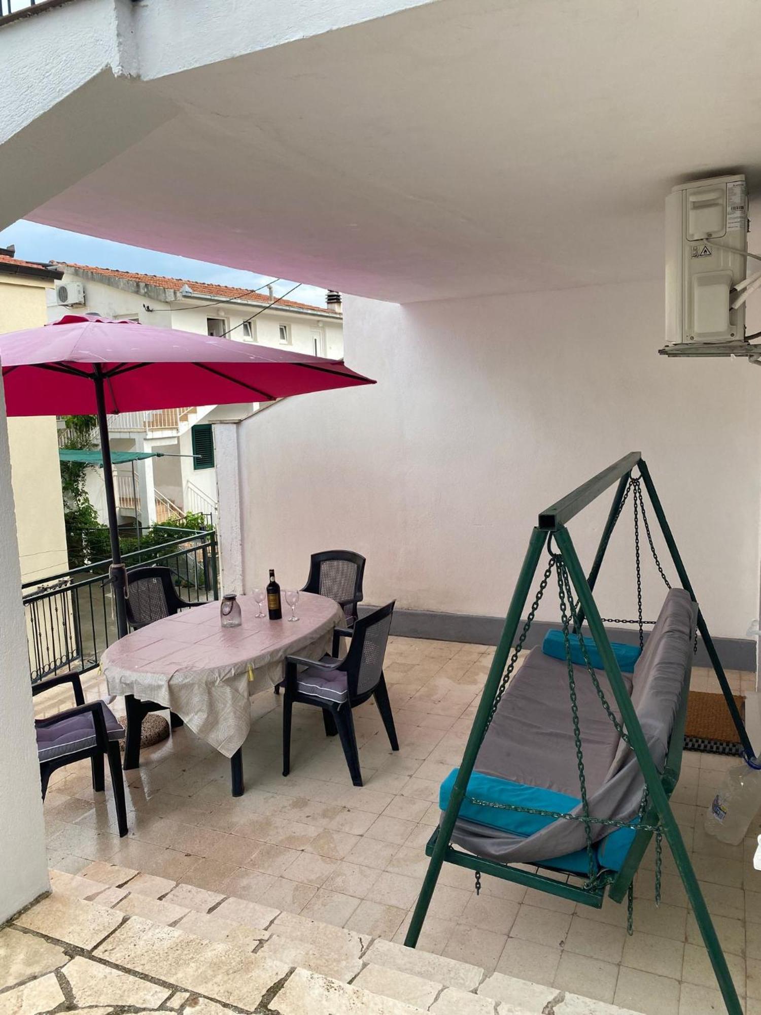 Apartmani Ines มารีนา ภายนอก รูปภาพ