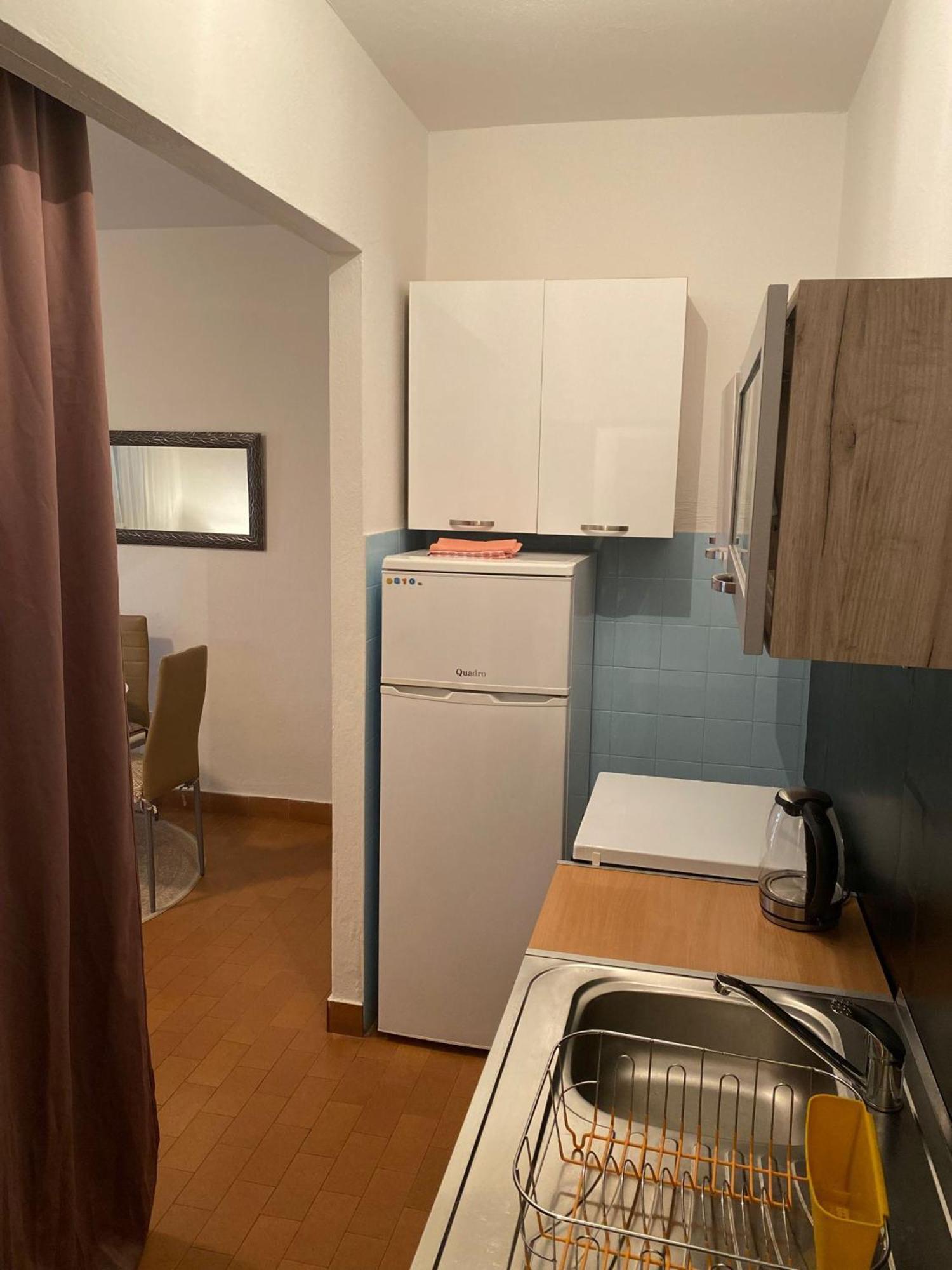 Apartmani Ines มารีนา ภายนอก รูปภาพ